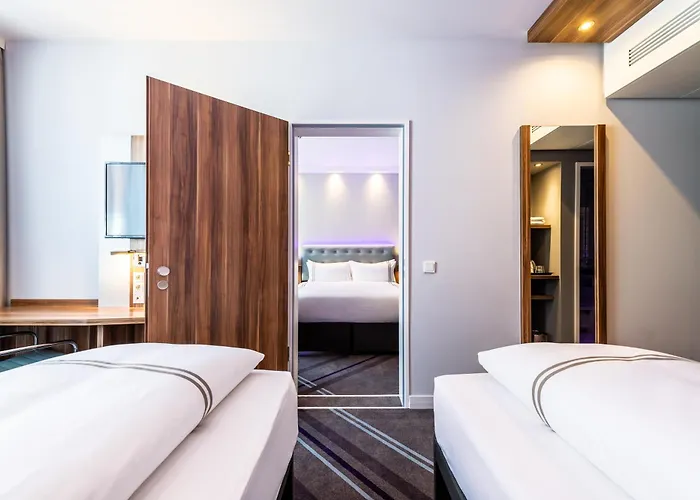 Cheap hotel: Premier Inn Dresden City Centre